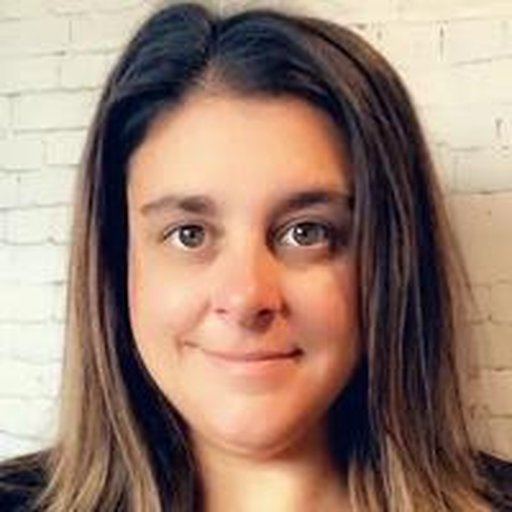 Jennifer Hume with Hub Analytics ad